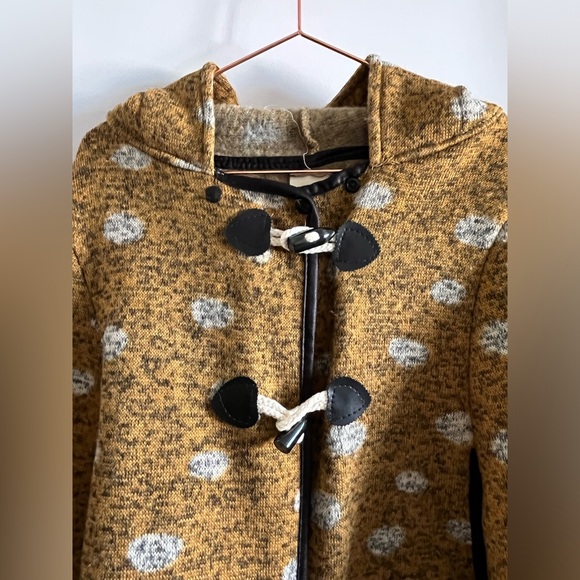 Vintage style Kids Fleece Poncho Cape - Picture 2 of 14